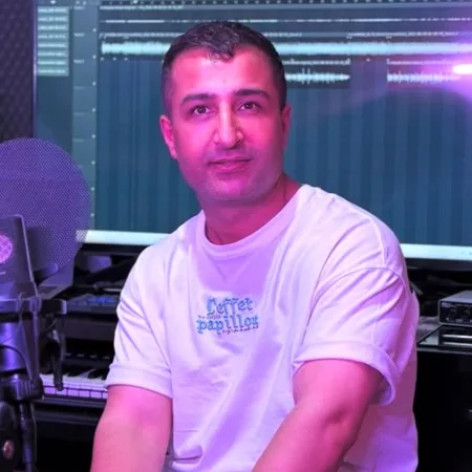 آهنگ امشب دلم گرفته از دست این زمونه همراه با متن آهنگ امشب دلم گرفته از دست این زمونه همراه با متن