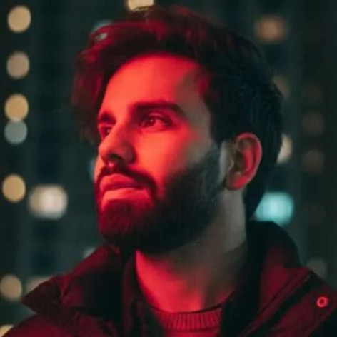 دانلود آهنگ رضا سهی غم دارم تویی شب هام همراه با متن دانلود آهنگ رضا سهی غم دارم تویی شب هام همراه با متن